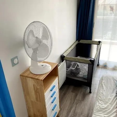 Logement Cosy, Situe Entre Ciel Et Mer Vence Extérieur photo