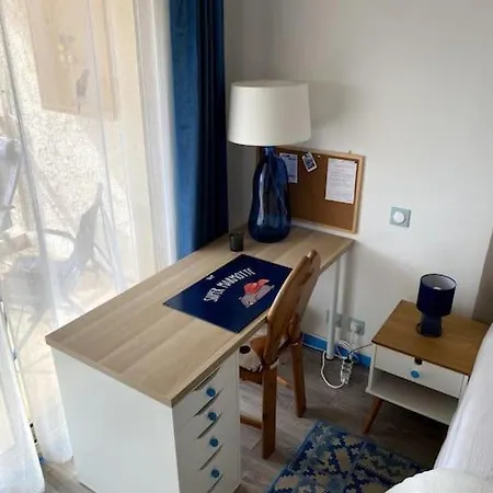 Logement Cosy, Situe Entre Ciel Et Mer Vence Extérieur photo